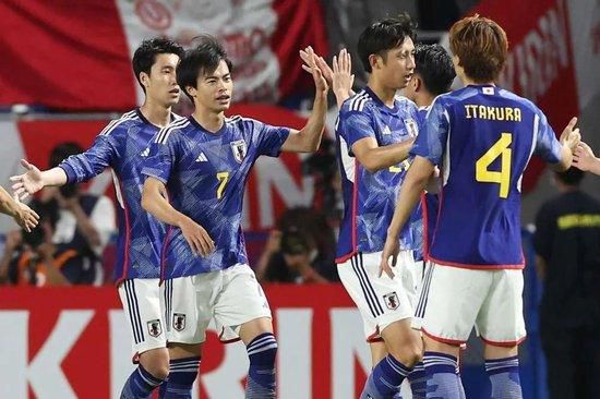 五月天婷婷缴情五月免费观看