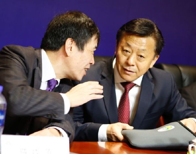 日韩制服丝袜在线观看